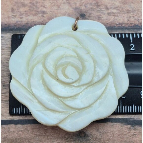 MOP Mother of Pearl Carved Rose Floral Shell Pendant 2" Ivory Jewelry Making - Picture 4 of 4